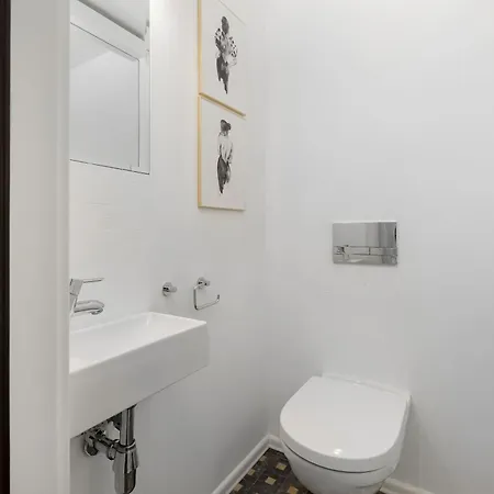 公寓 Family With 3 Bedrooms & Air Conditioning In The Centre Of By Renters 弗罗茨瓦夫