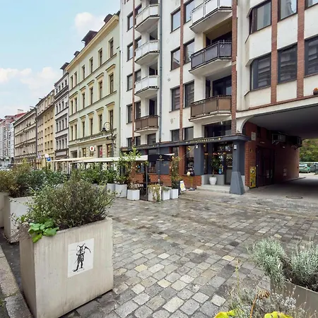 Family With 3 Bedrooms & Air Conditioning In The Centre Of By Renters Apartman Wrocław